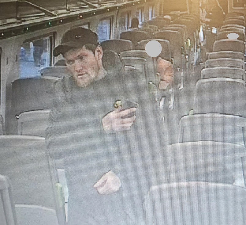 Cotswold Line Thefts 1 2300023472.jpg